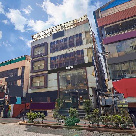 Collection O 29 Church'S Inn Near Cubbon Park Μπανγκαλόρ Εξωτερικό φωτογραφία